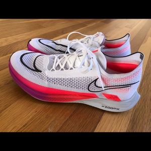 Nike ZoomX Streakfly